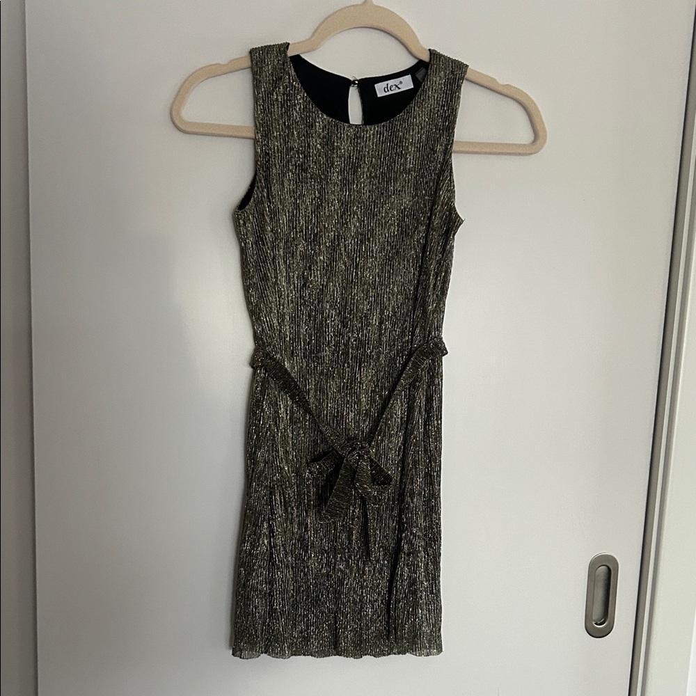 NWOT Dex Kids Black and Gold glittery  Dress